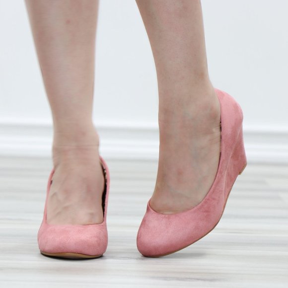 Low Wedge Heel Mauve Faux Suede Round Toe - Picture 8 of 11